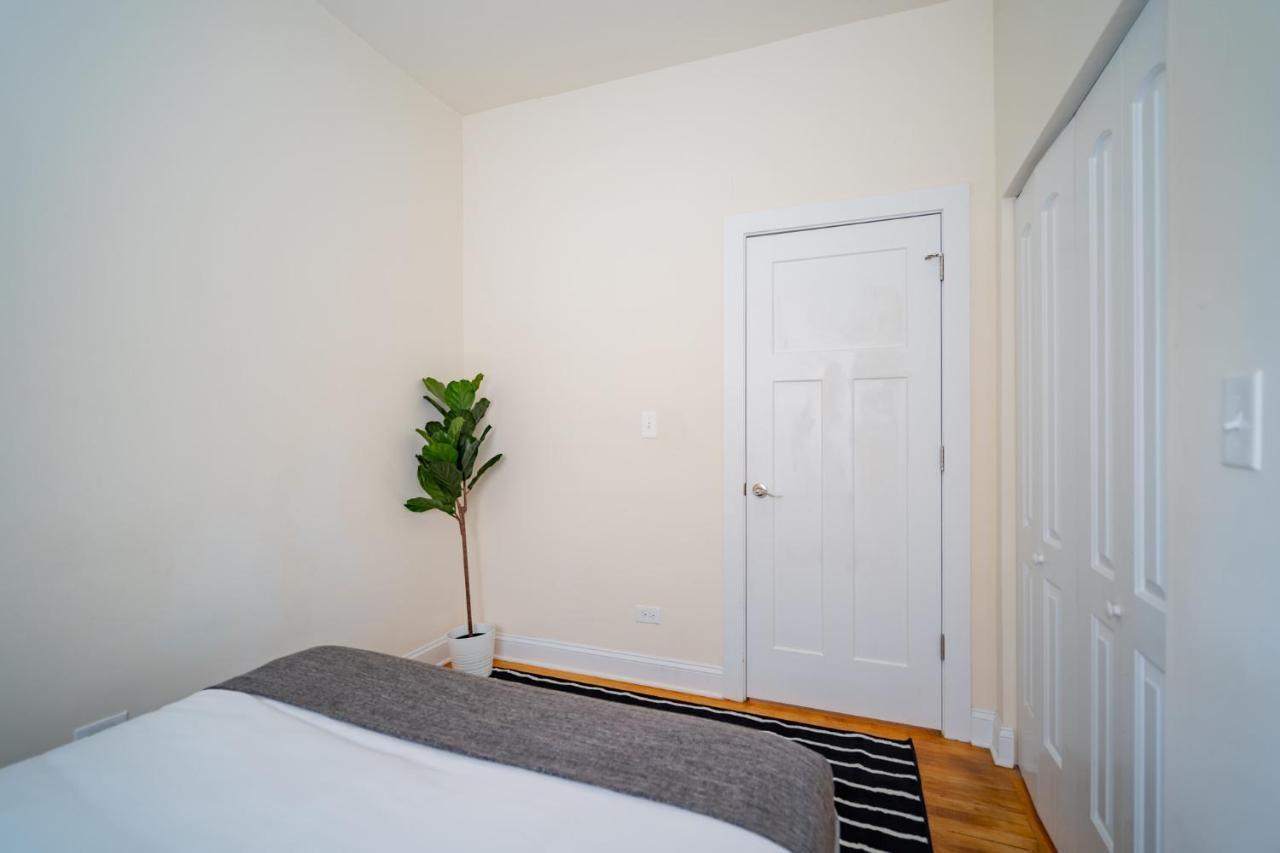 3-Bedroom Gem Apt With In-Unit Laundry - Lawndale 1 & 2 Rep Chicago Exterior photo
